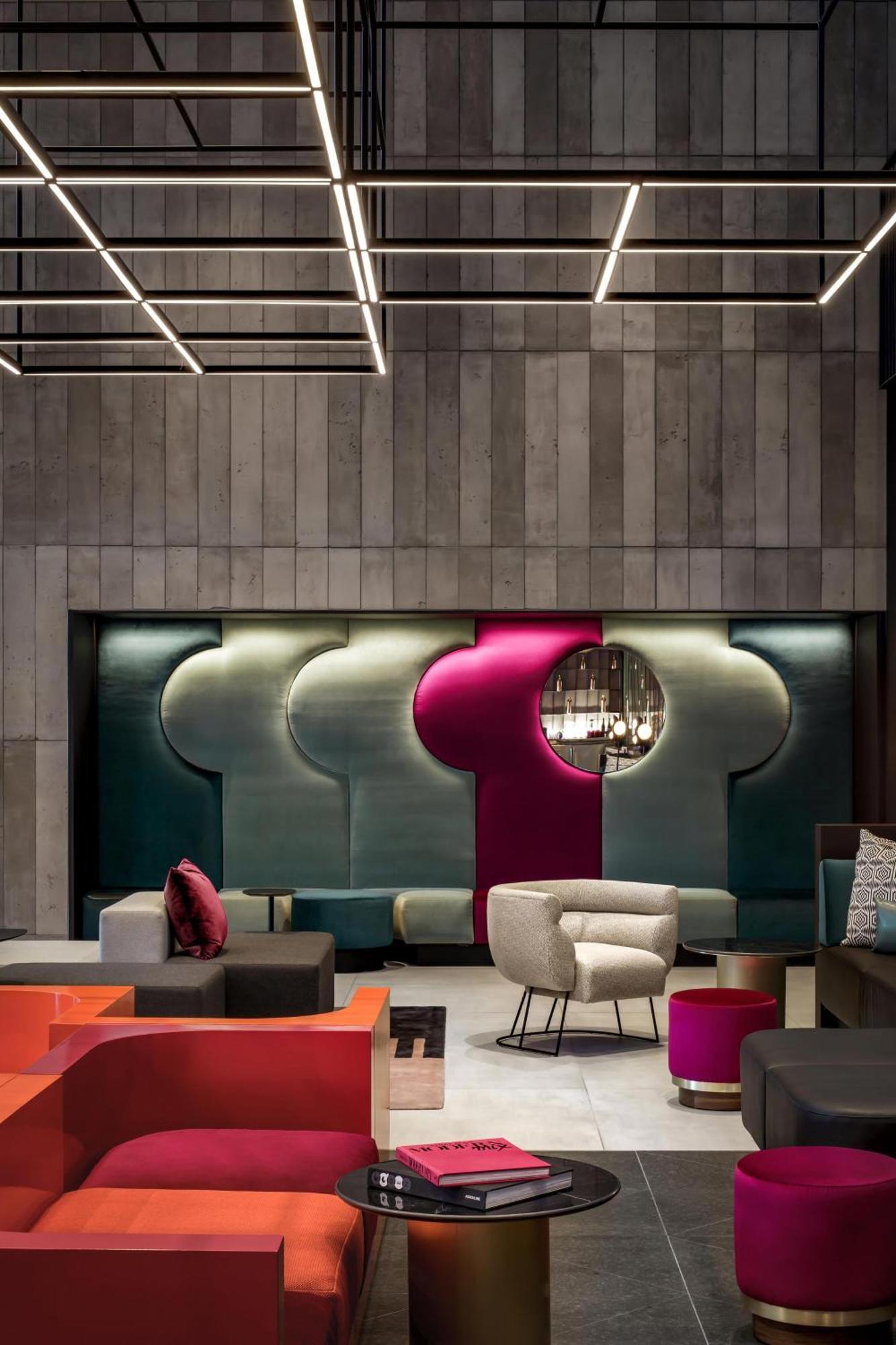 W Montreal Hotel Bagian luar foto