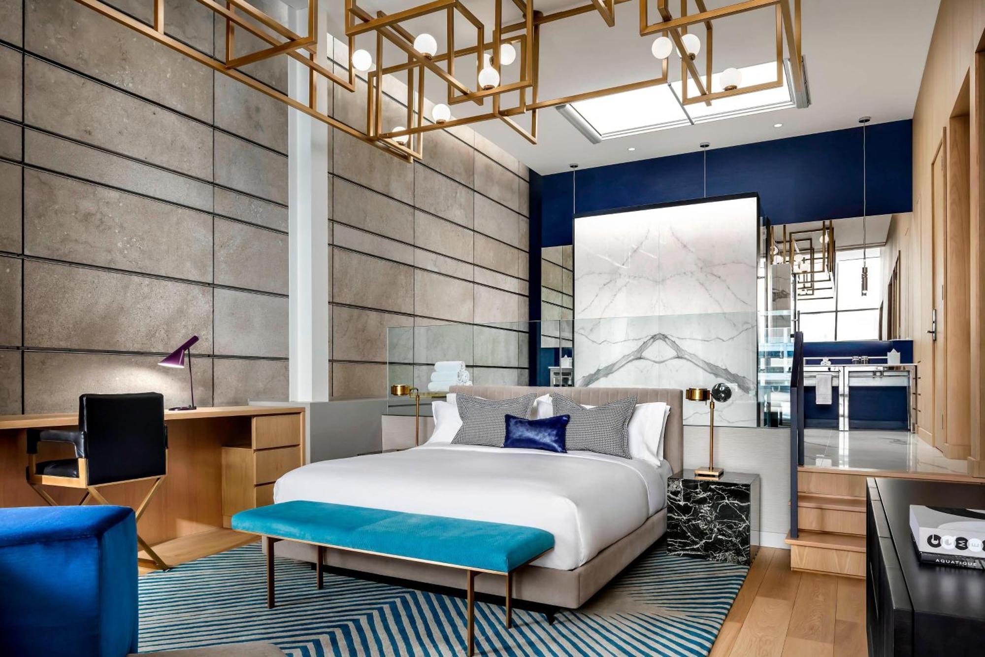 W Montreal Hotel Bagian luar foto